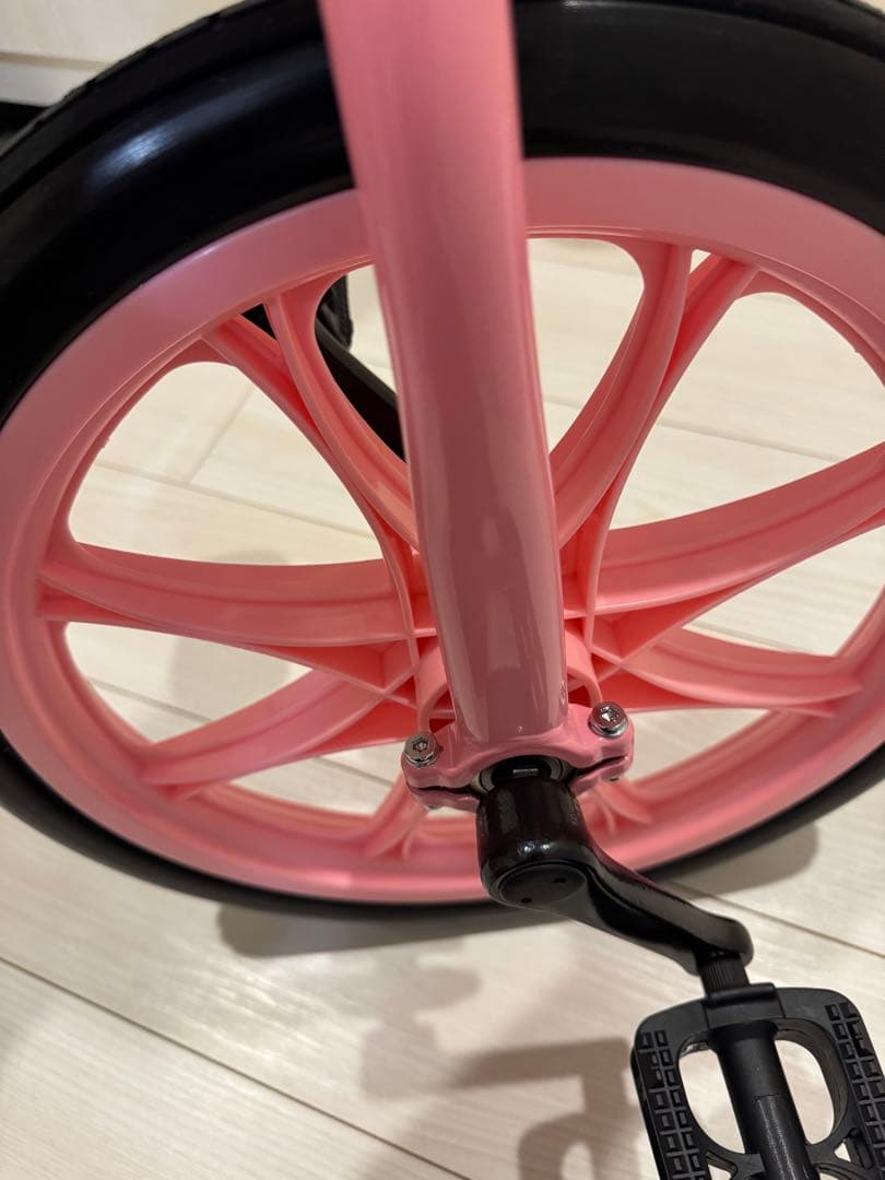 【ほぼ新品】TOEI LIGHT 一輪車 16インチ ピンク ノーパンクタイヤ