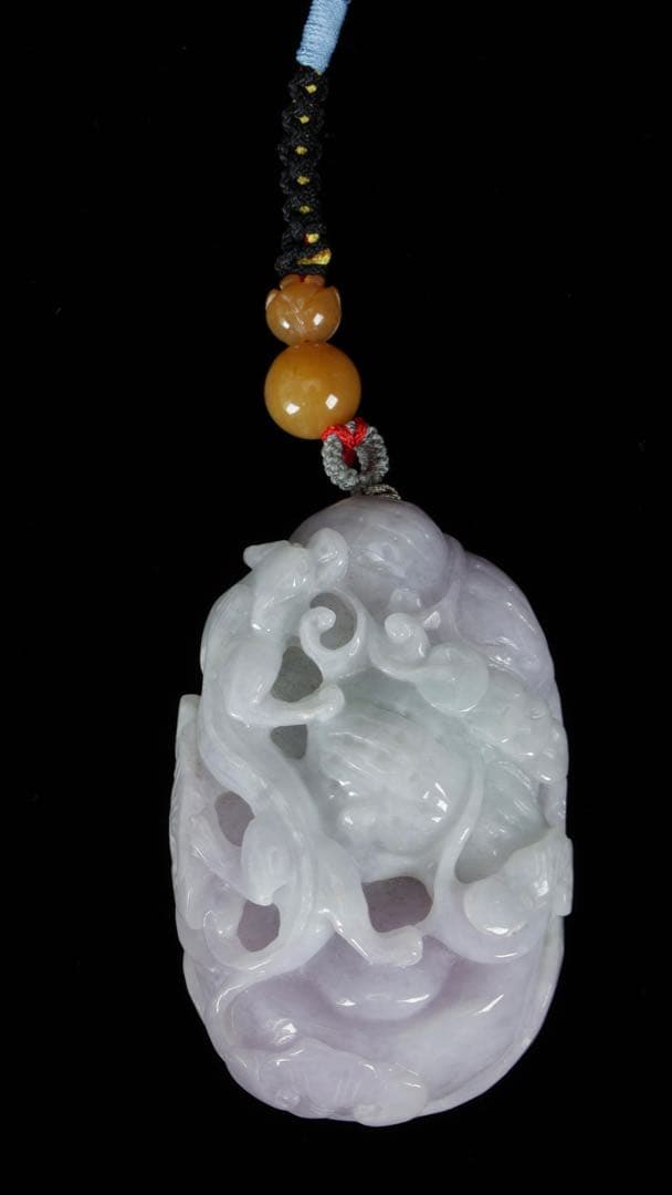 【中国美術】 ラベンダー翡翠 紫翡翠手彫 細密彫刻 龍紋 握り石 根付 紐付