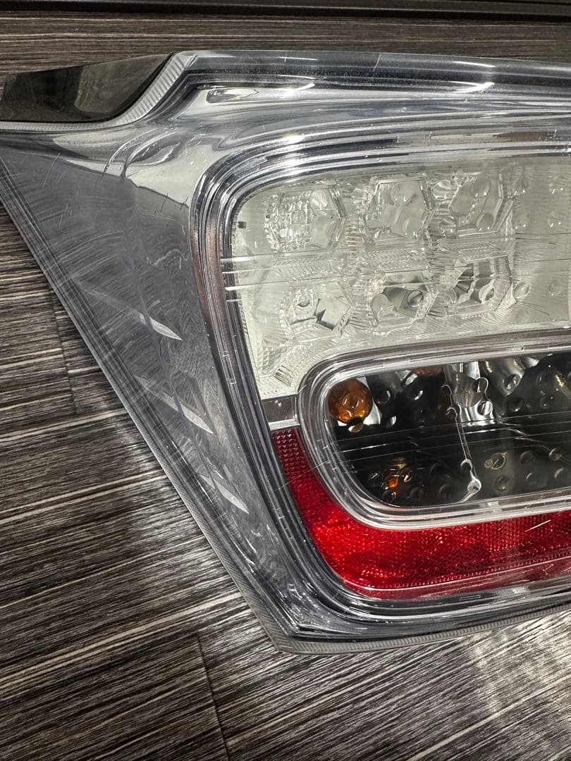 ホンダ フリード GB3/GB4 前期 純正 テールランプ左右セット 点灯確認済