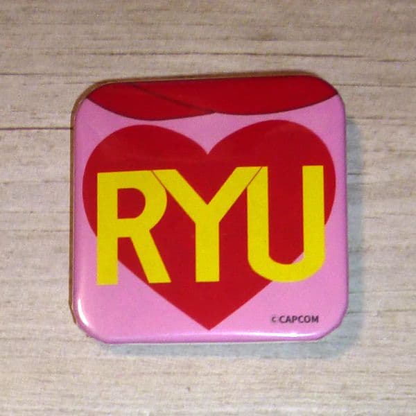 逆転裁判画廊　 シークレット　成歩堂龍一　ＲＹＵ　缶バッジ 　スクエアバッジ