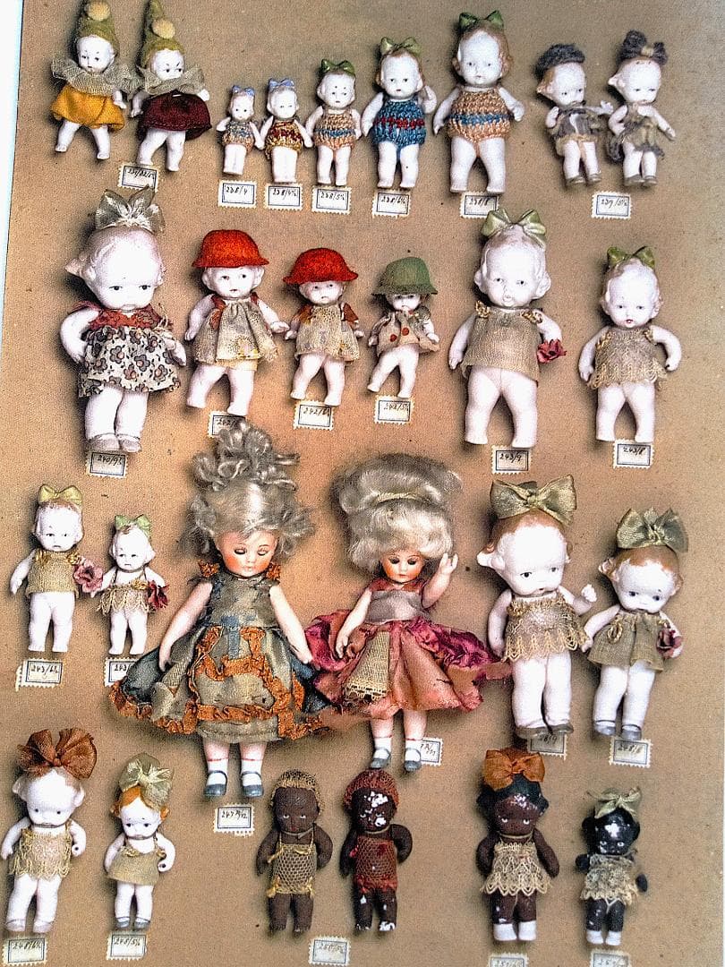 人形オークションの目録本　HERTWIG　アンティーク　ドール　コレクション