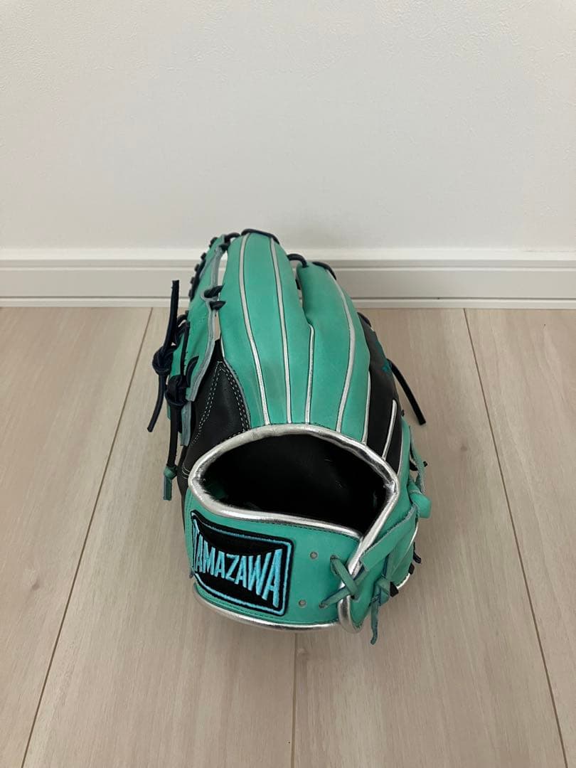 限定カラー　軟式　内野手用　左投げ用