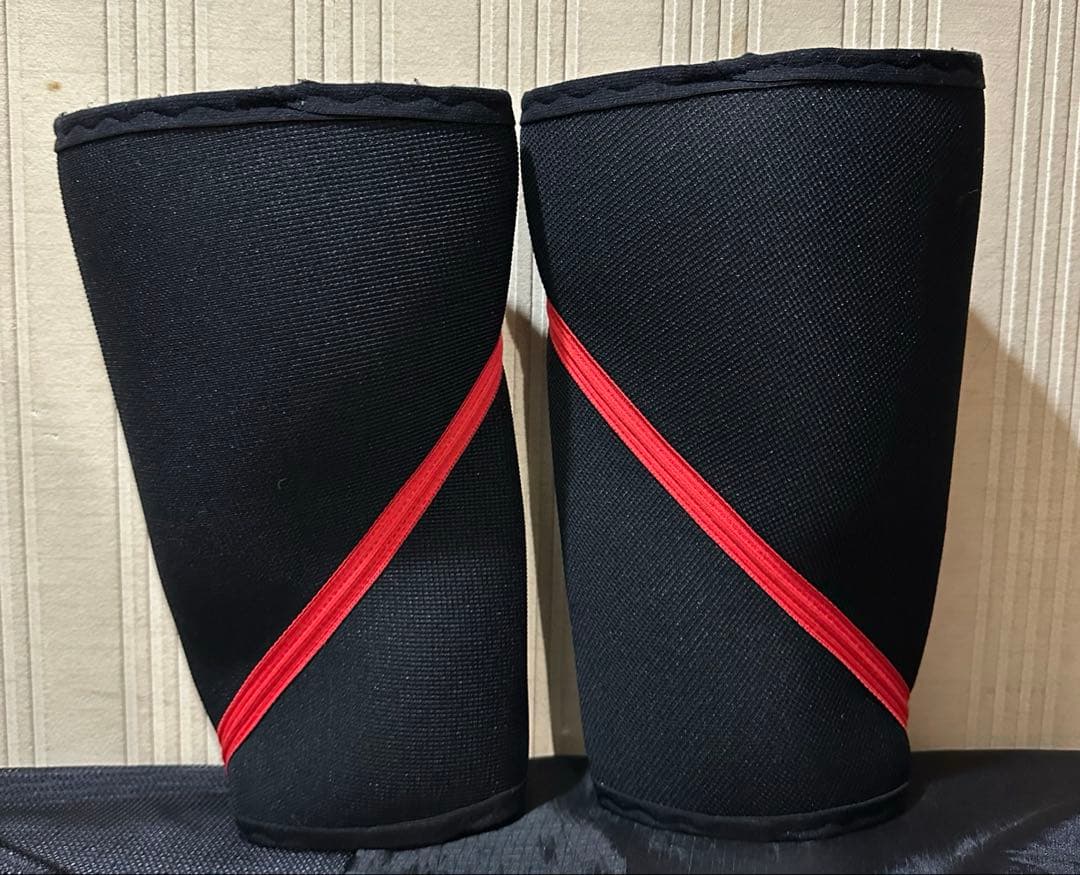 SBD ニースリーブ XL ブラック/レッド