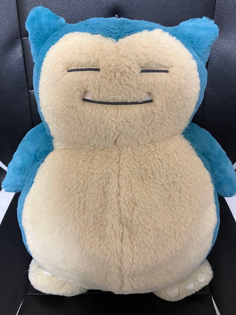 ふわふわ抱きぬいぐるみ カビゴン