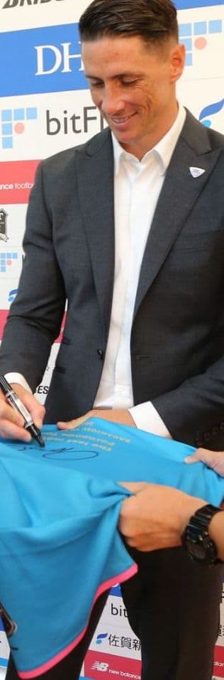 サガン鳥栖　トーレス　引退試合記念ユニフォーム   サイン入り