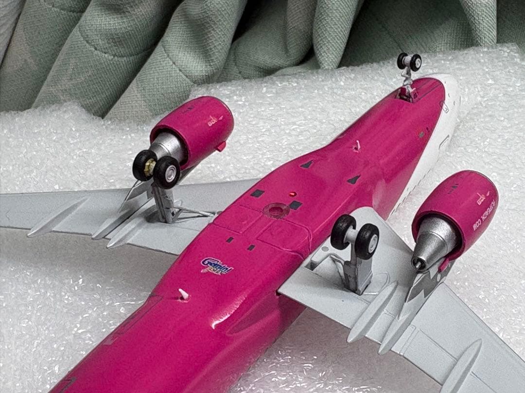 Gemini 200 Airbus A320 ピーチJA807P クロスウィング