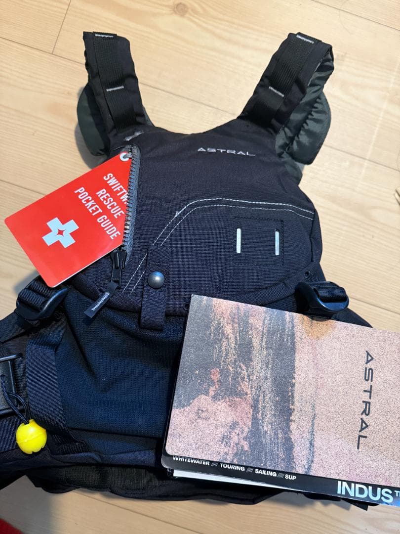 ASTRAL アストラル PFDライフジャケット
