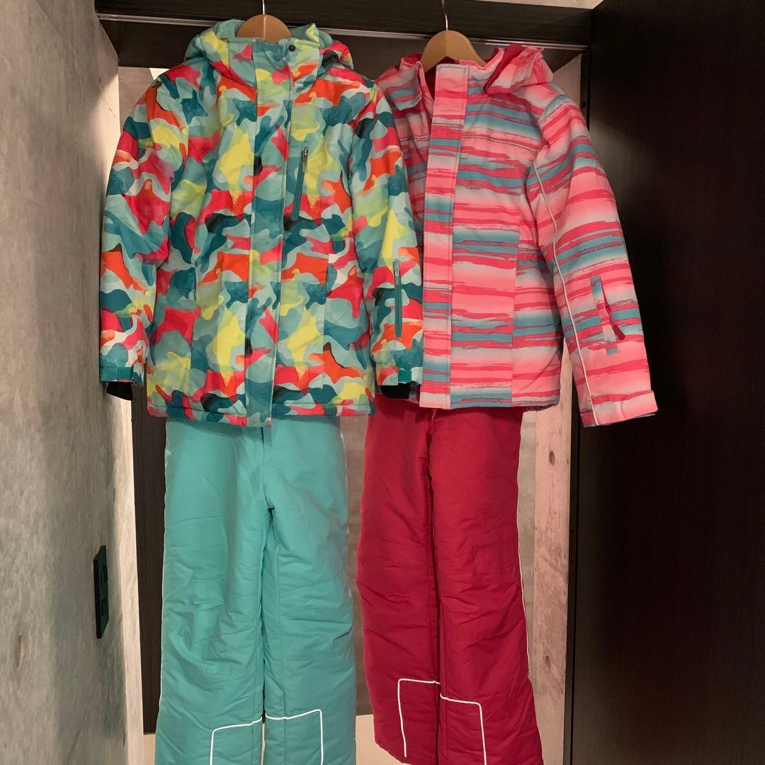 美品一度のみ⭐︎2着まとめ⭐︎140.146双子　スキーウェア　スノーウェア　キッズ