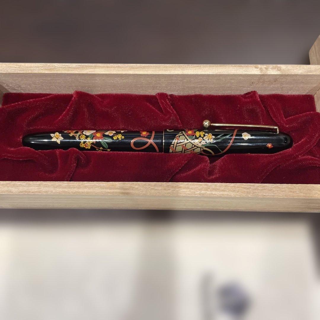 Namiki 万年筆 花のデザイン 木製ボックス付き