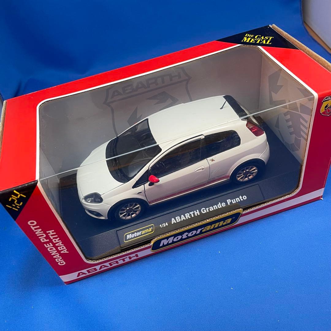 値下げ！1/24 ミニカー　アバルト純正GRANDE PUNTO