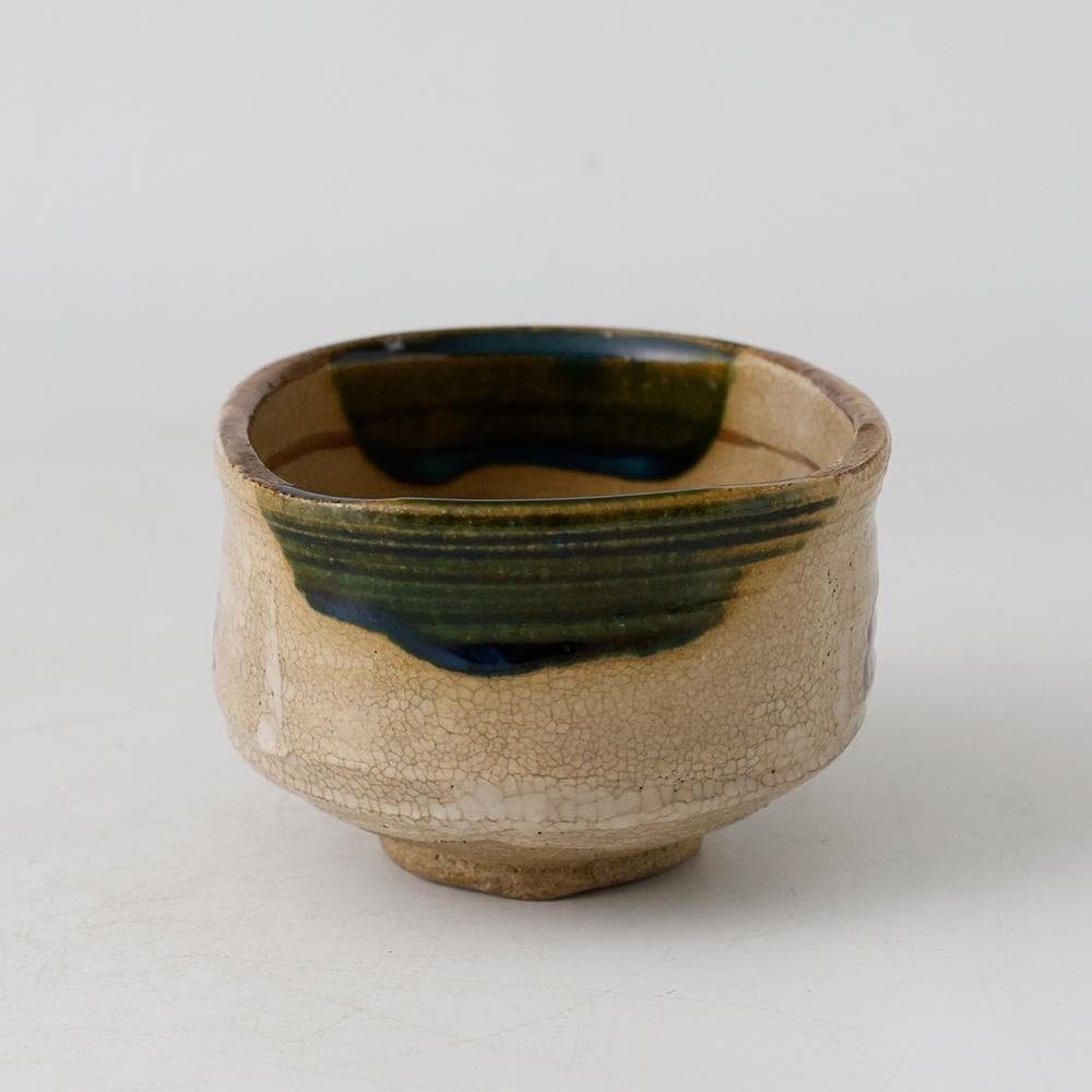 美品 宮地成和 織部焼 茶碗 共箱 栞 人気の美濃焼 織部茶碗