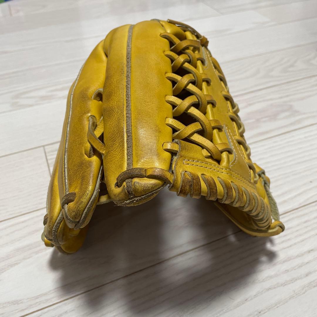 ミズノ グローバルエリート　硬式グローブ イエロー 左投げ外野手用