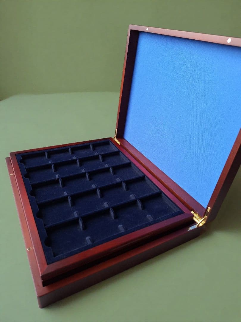 ドイツ製木製収納箱