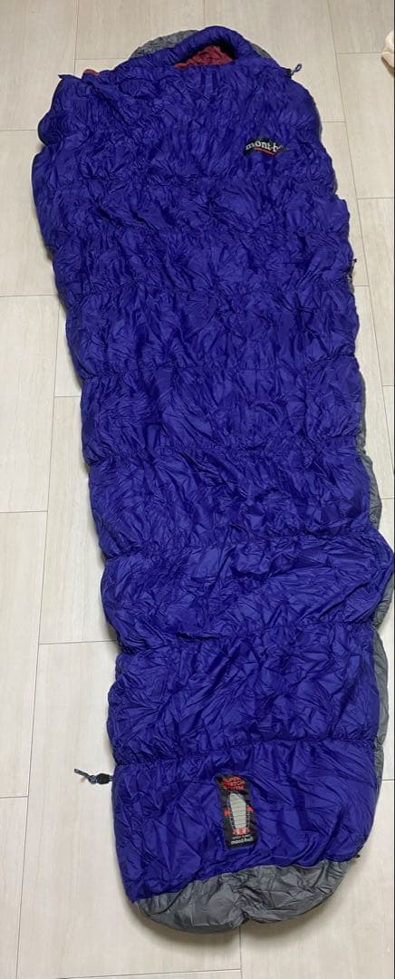 美品！人気の定番！モンベル！高品質 650FP ダウンハガー#2 収納袋付き！