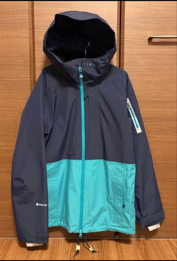 美品 REW GORE-TAXスノーボードウェア Sサイズ