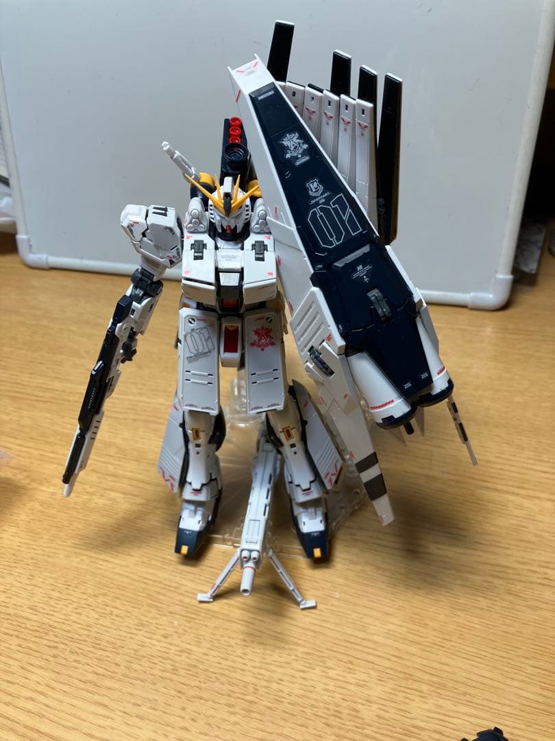 RG 1/144 ニューガンダムHWS(組み立て済み)