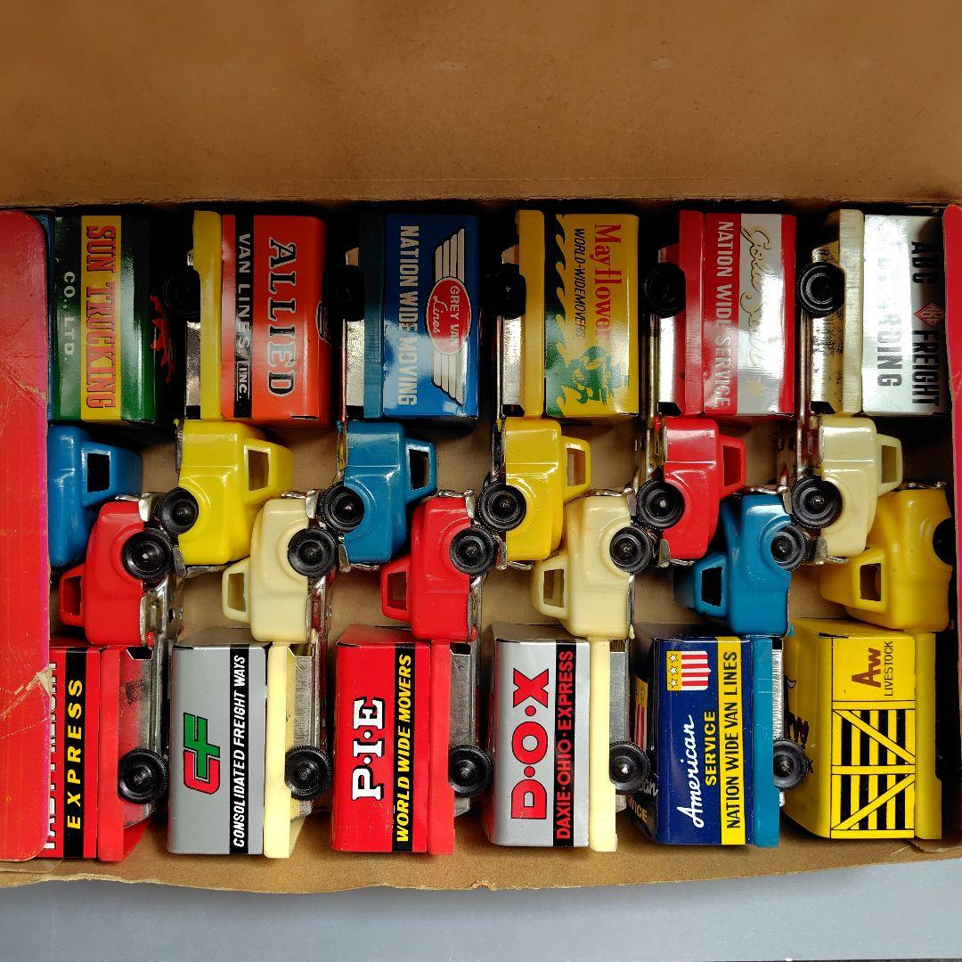 当時物　昭和レトロ　ブリキトラック　12台　箱入り
