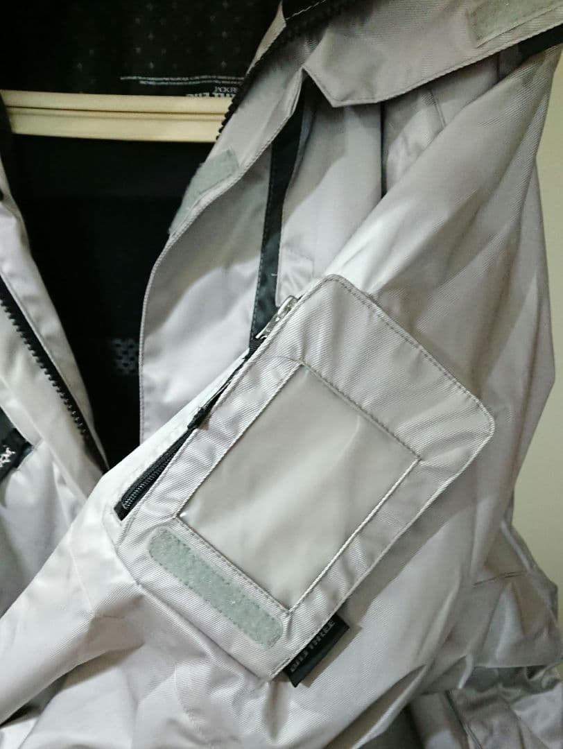 【新品未使用】スキーウェア男性用 オンヨネ(ONE-YONE)