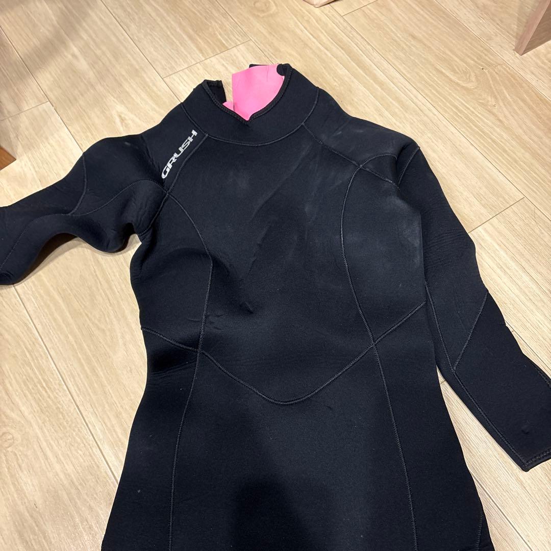 GRUSH ブラック フルスーツ 膝パッド付き Mサイズ