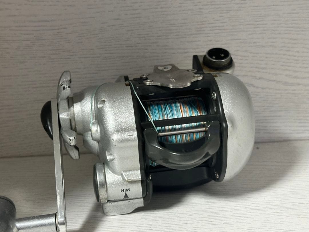 RYOBI電動リールSS700AT-S