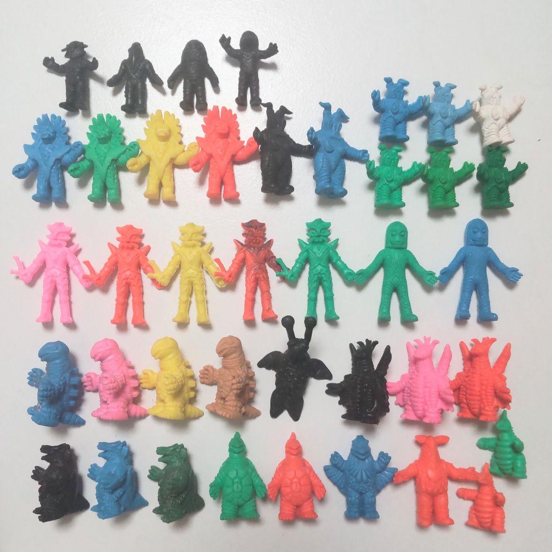 おーいおじさん用★コレ349,350,358~362　ウルトラマン怪獣消しゴム