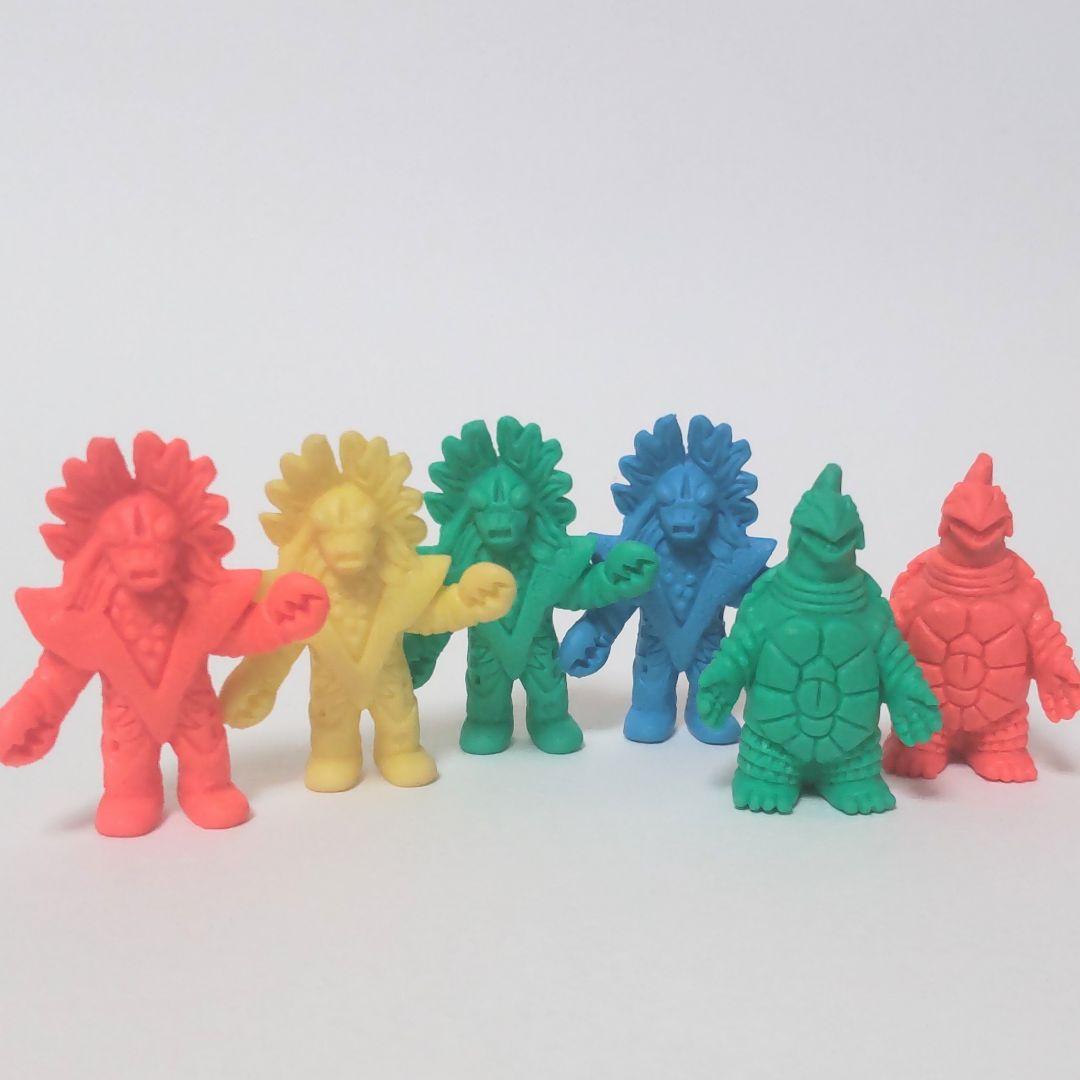 おーいおじさん用★コレ349,350,358~362　ウルトラマン怪獣消しゴム