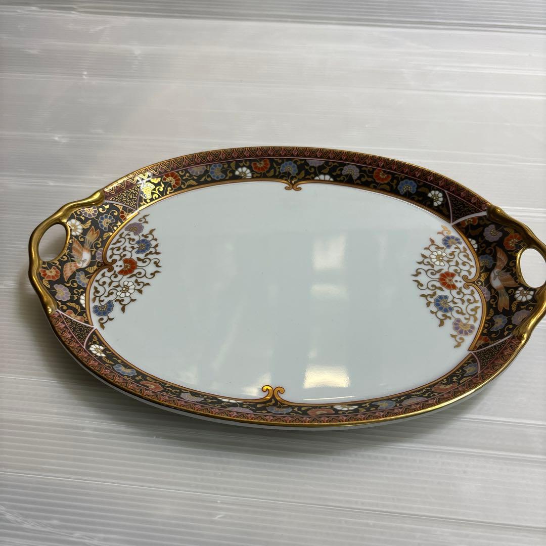 プレート　お皿　食器　美術有田焼だと思います