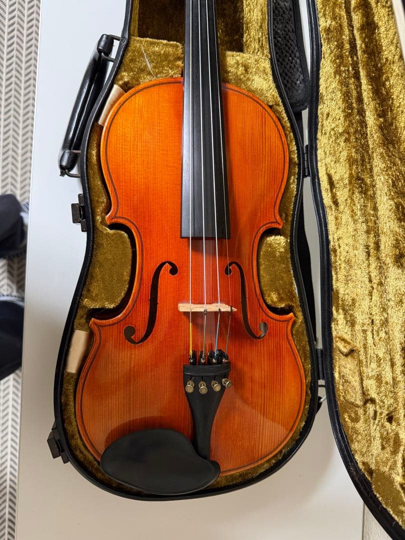 Suzukiバイオリン No520 4/4 ケース付き