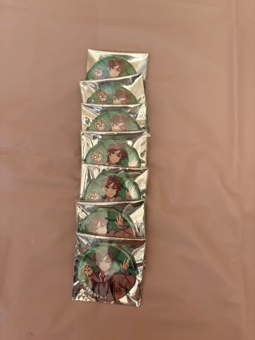 うらたぬき缶バッジ