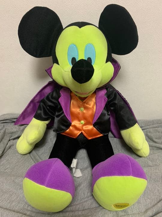 ミッキーマウス　ディズニー　ぬいぐるみ　ハロウィン　ドラキュラ　限定　ブレイン