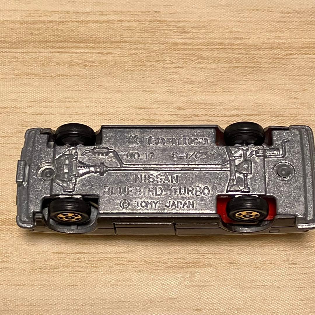 トミカ 日産 ブルーバード ターボ シルバー 2 No.17 1/64
