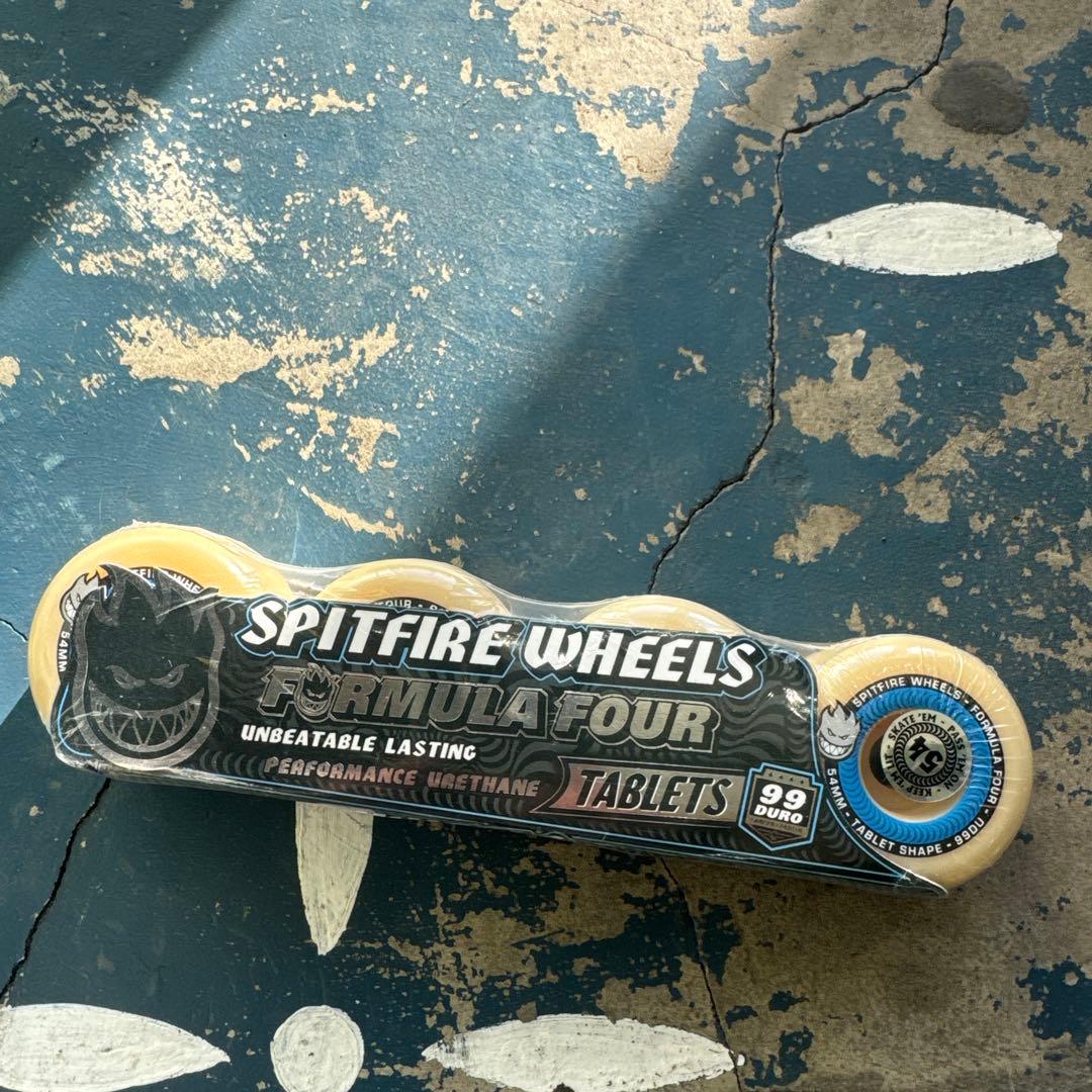 Spitfireスピットファイアフォーマル4タブレット54mm99a定価9130