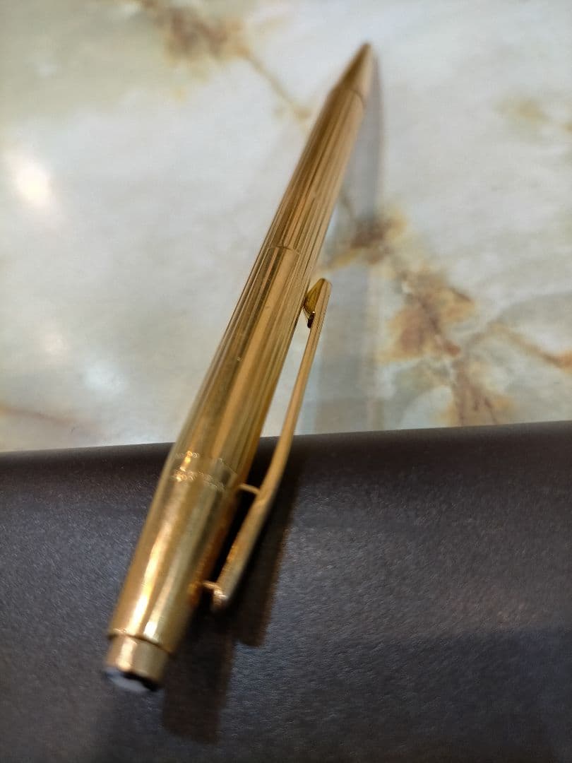 モンブランボールペン替芯付き大幅値下げ