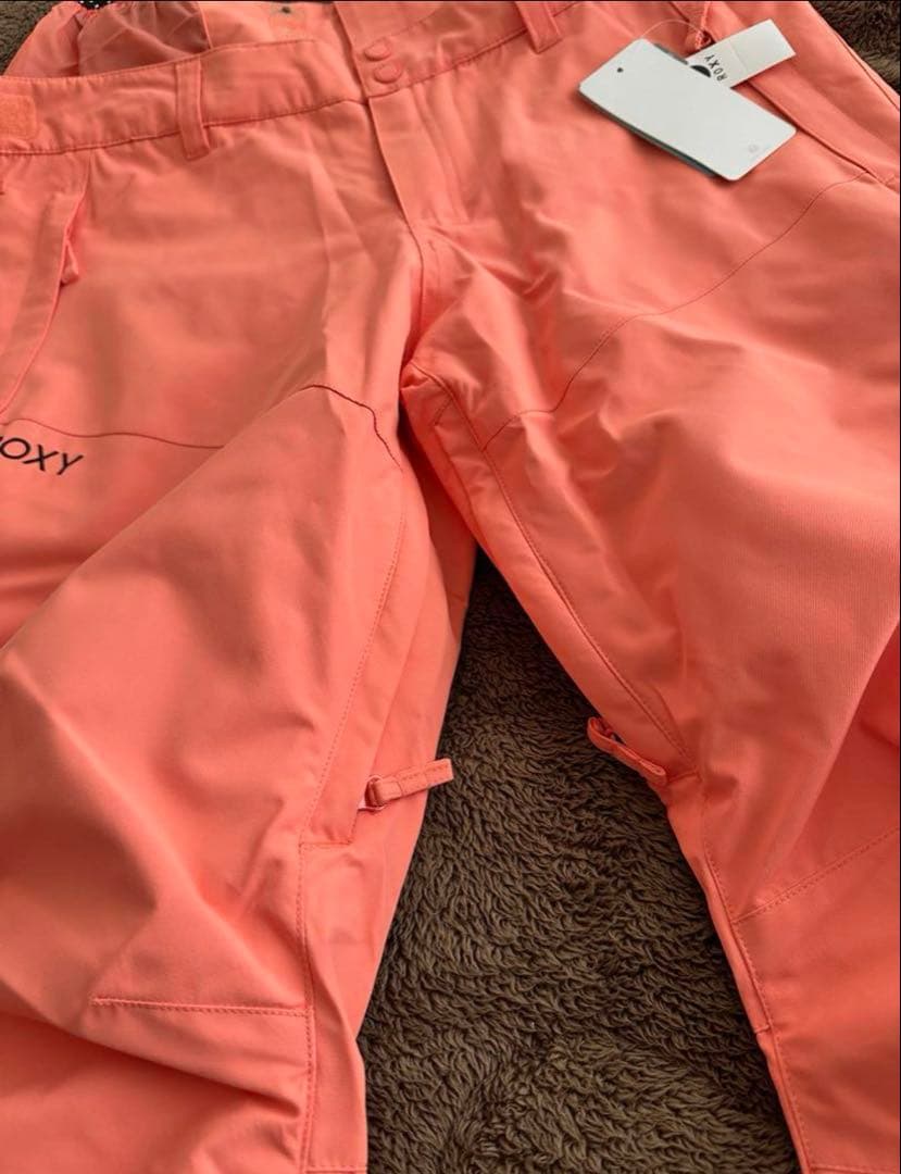 新品Roxy TAILORED FIT スノーボードスキーパンツ S