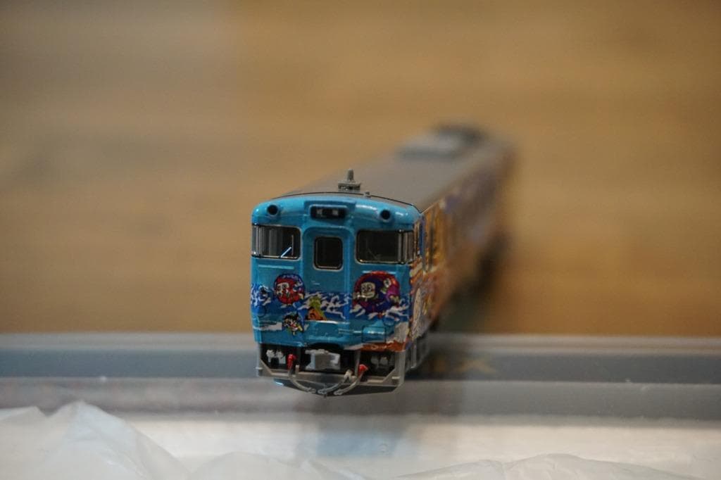 TOMIX キハ40　2137 氷見線・城端線　ハットリくんラッピング塗装　M車