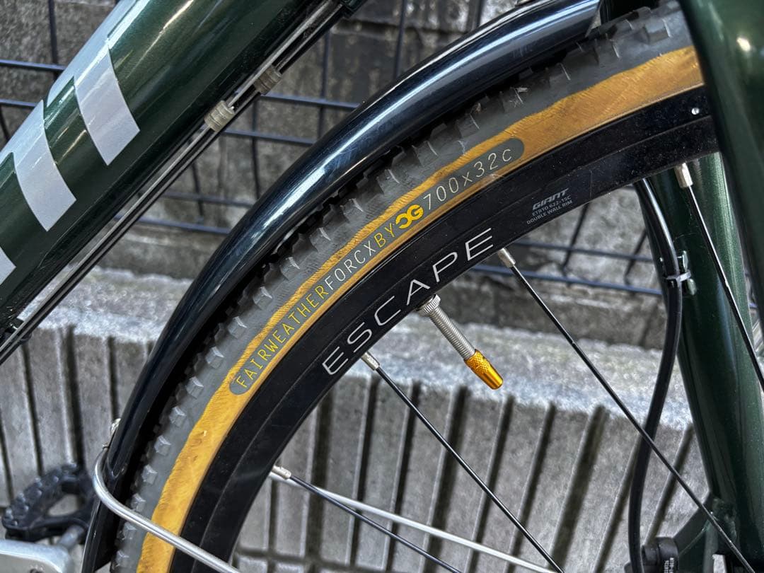 ジャイアントGIANT クロスバイク エスケープR ブルーラグ　bluelug