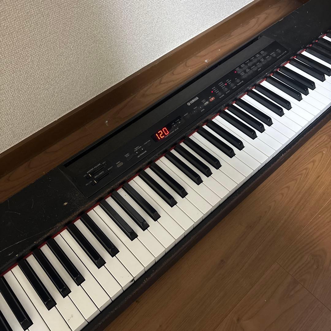 YAMAHA P-90 ピアノ