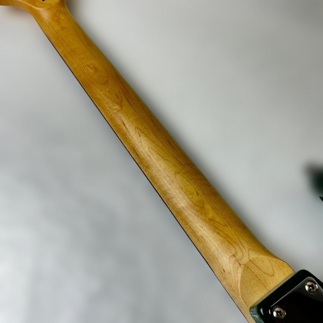 プレイテック　PlayTech　エレキギター　深緑色【ジャンク扱い】