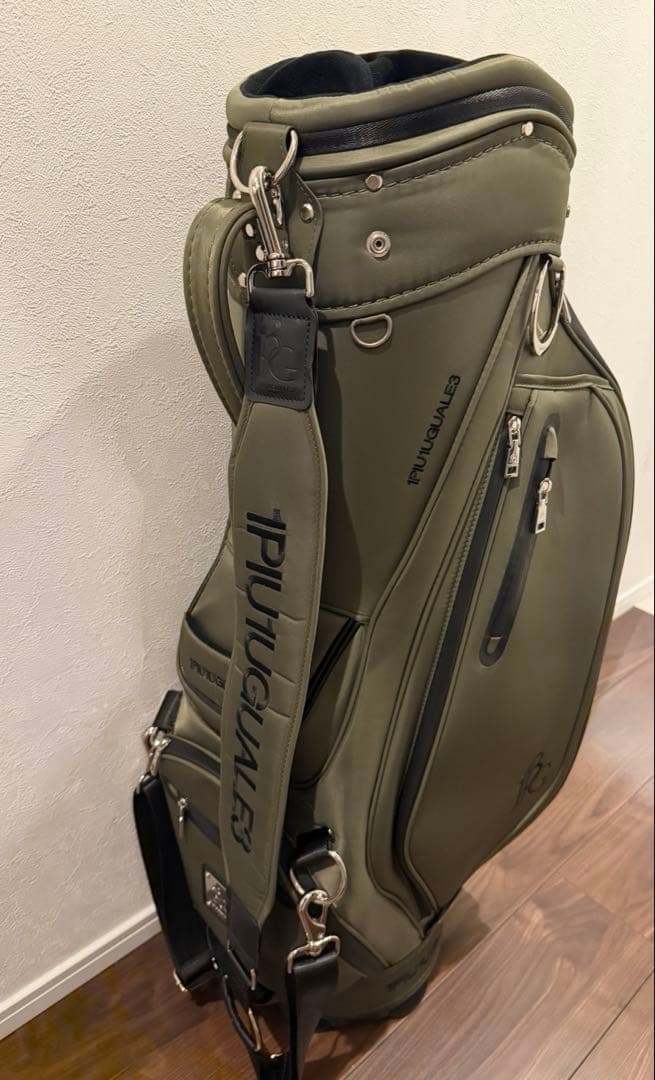 【新品未使用】1PIU1UGUALE3 ウノピュウ キャディバッグ