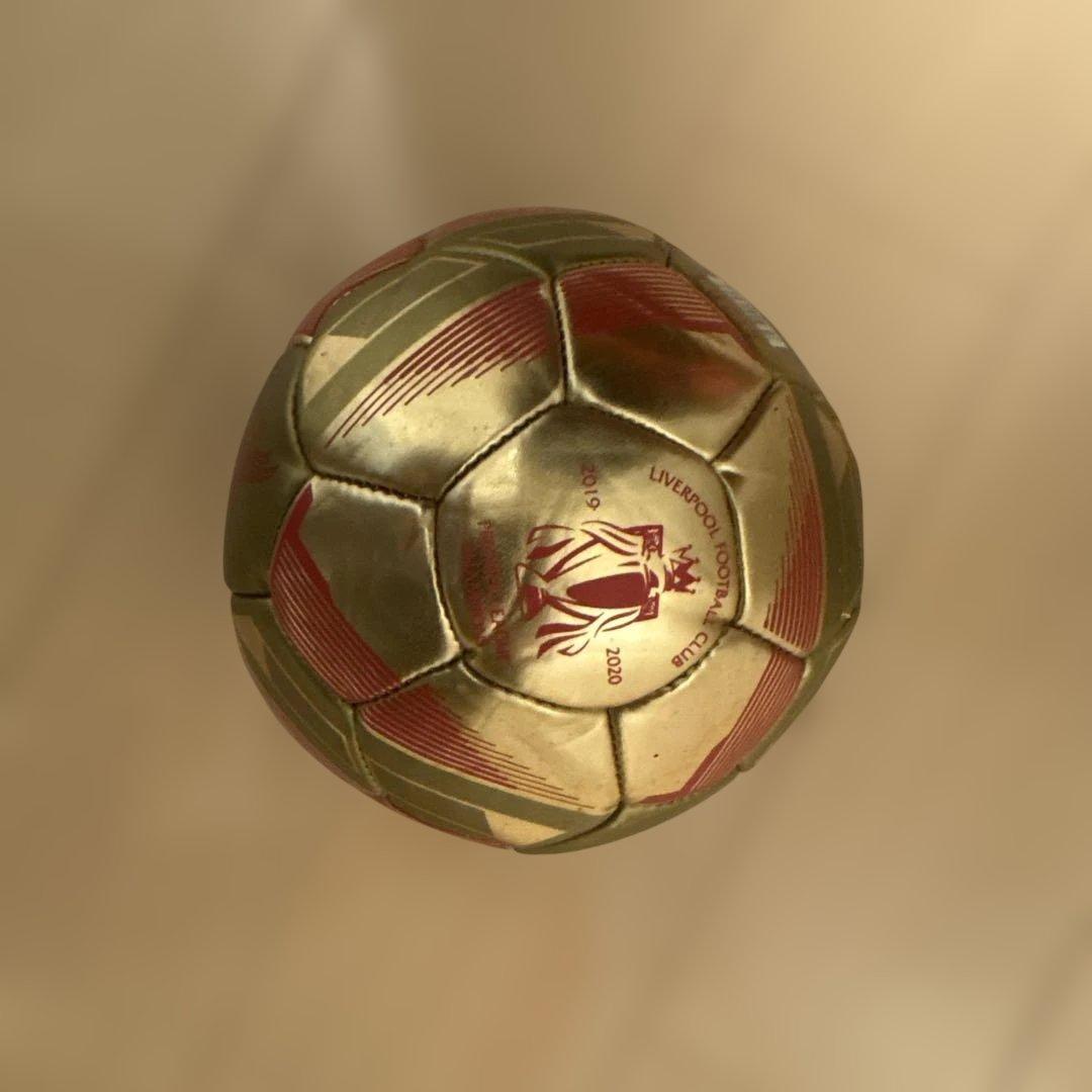 リヴァプール サッカーボール 2020年モデル