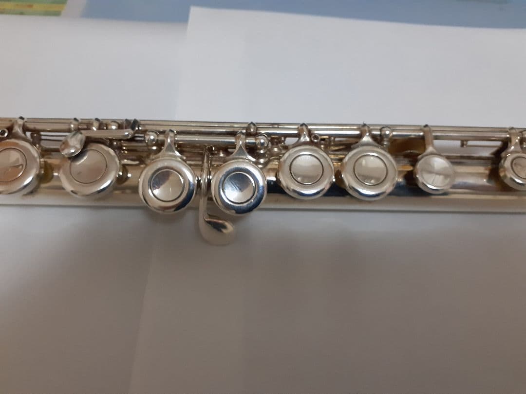 W.T. Armstrong Model 104 フルート ケース付き