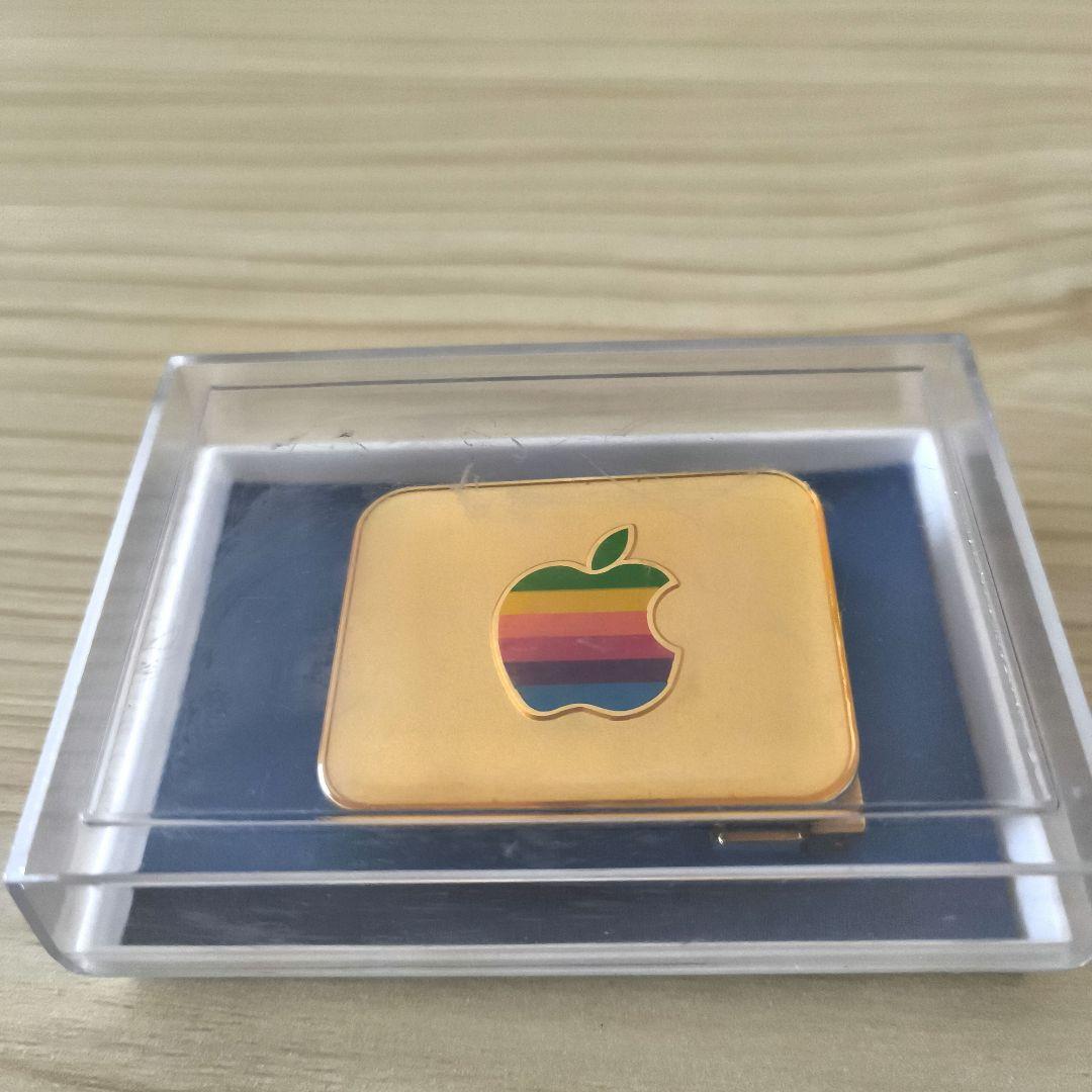 激レア【Apple 】アップル　ビンテージ　ゴールドベルトバックル　 レインボー
