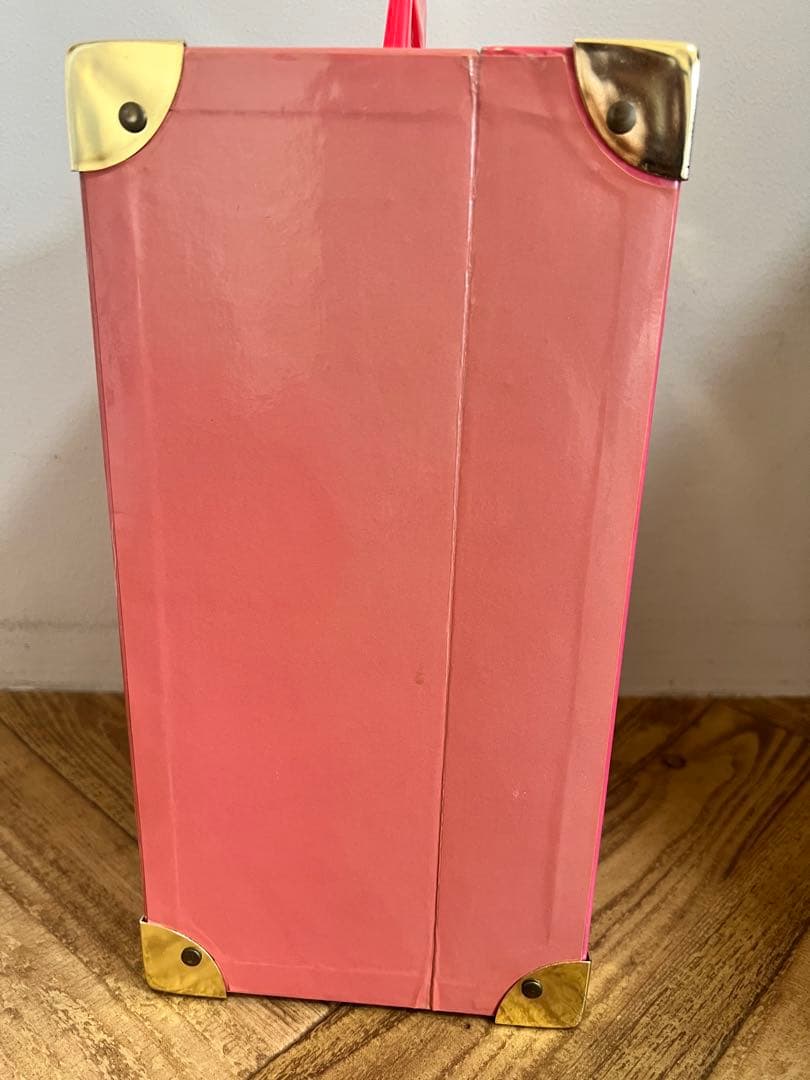 ハローキティ シリアルナンバー入りBOX付きぬいぐるみ