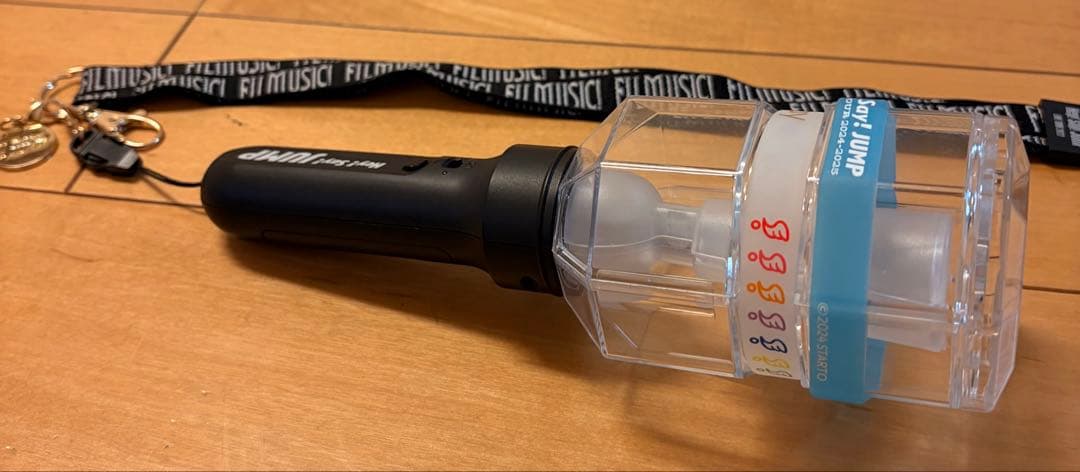 Hey! Say! JUMP ペンライト h+（ネックストラップ、バンド付き）