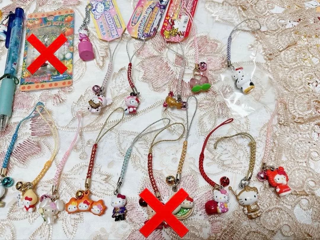 ハローキティ ご当地ストラップ 35個 ご当地キティ チョッパー 希少品 レア