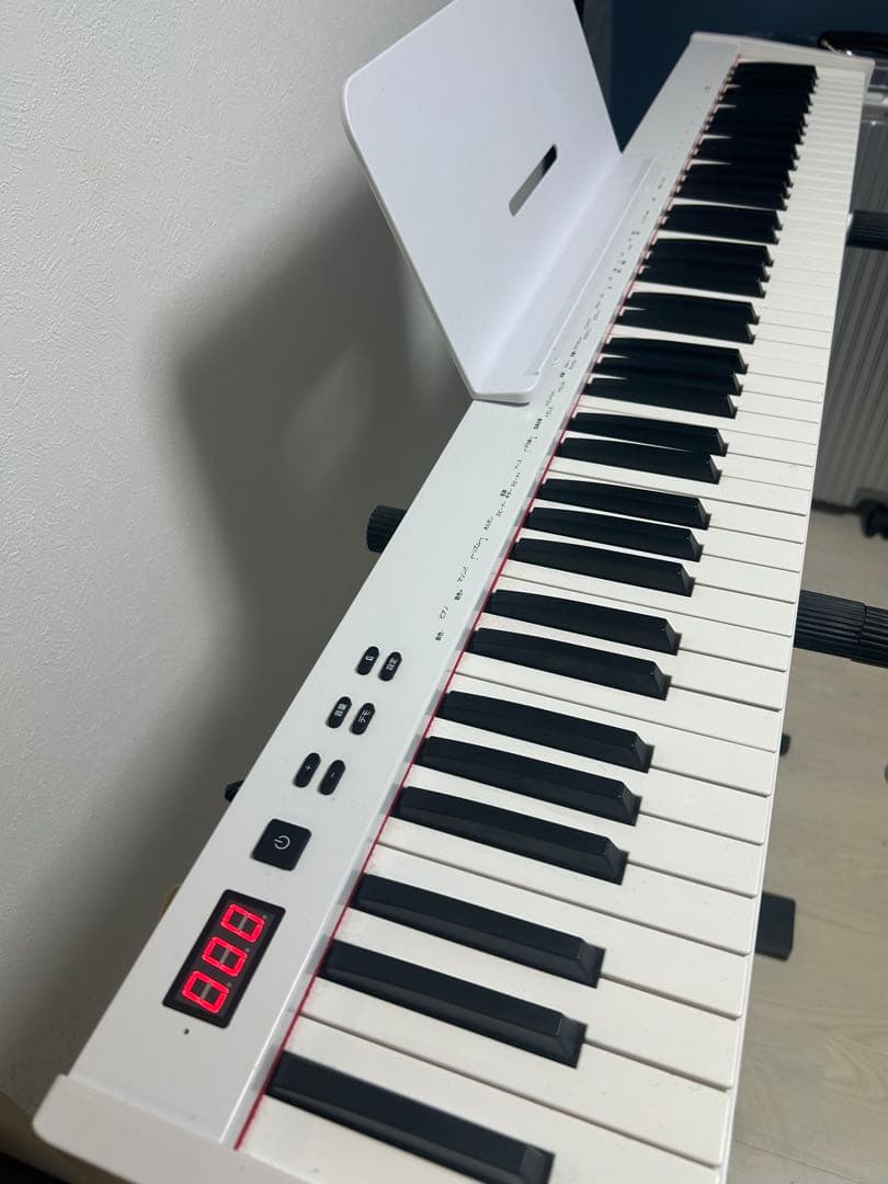 【美品】NikoMaku 電子ピアノ 88鍵盤 スタンド・ペダル付き