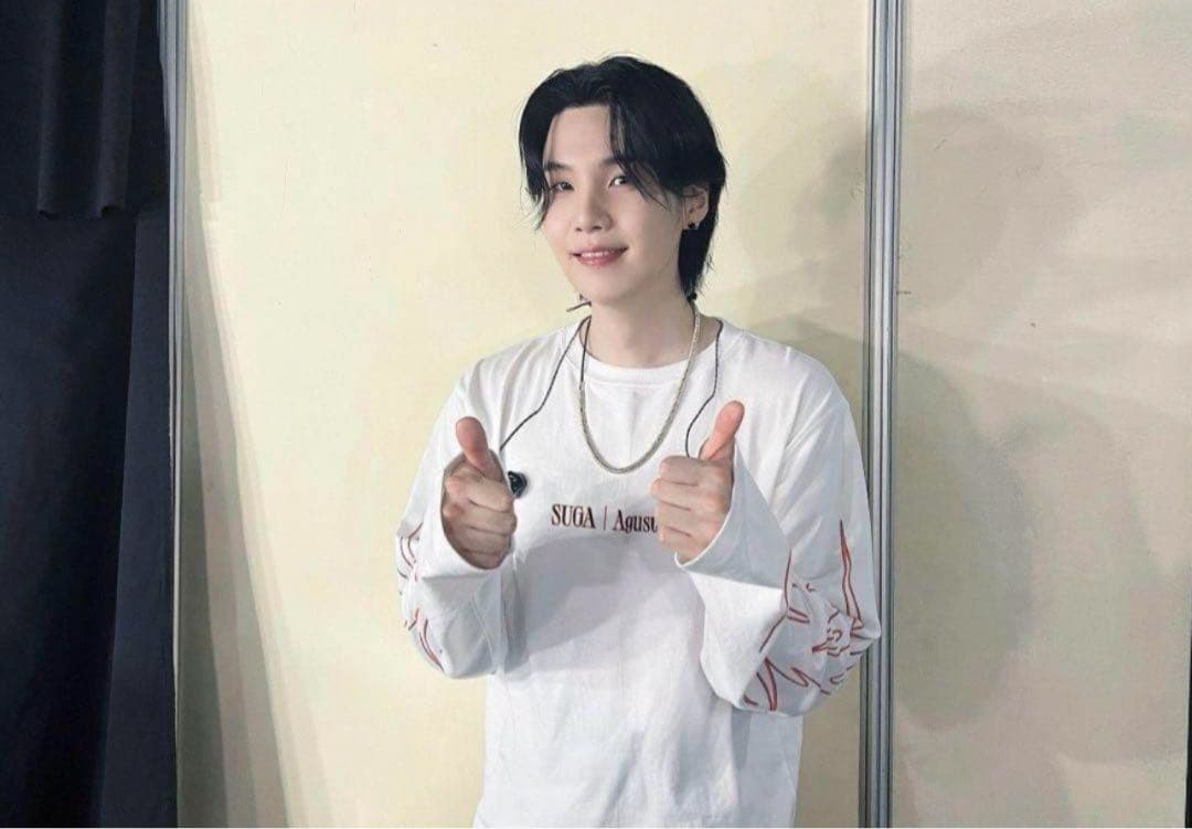 bts 公式グッズ　ロンT ライブグッズ