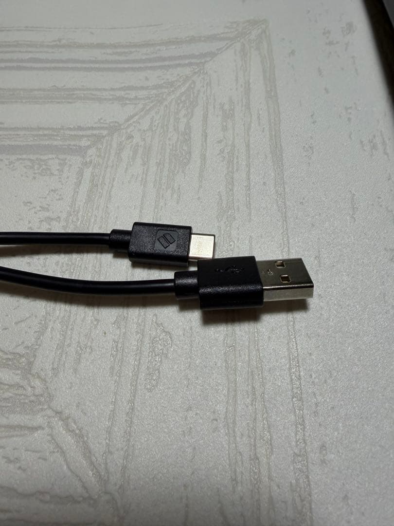 Launchkey 61 MIDIキーボード