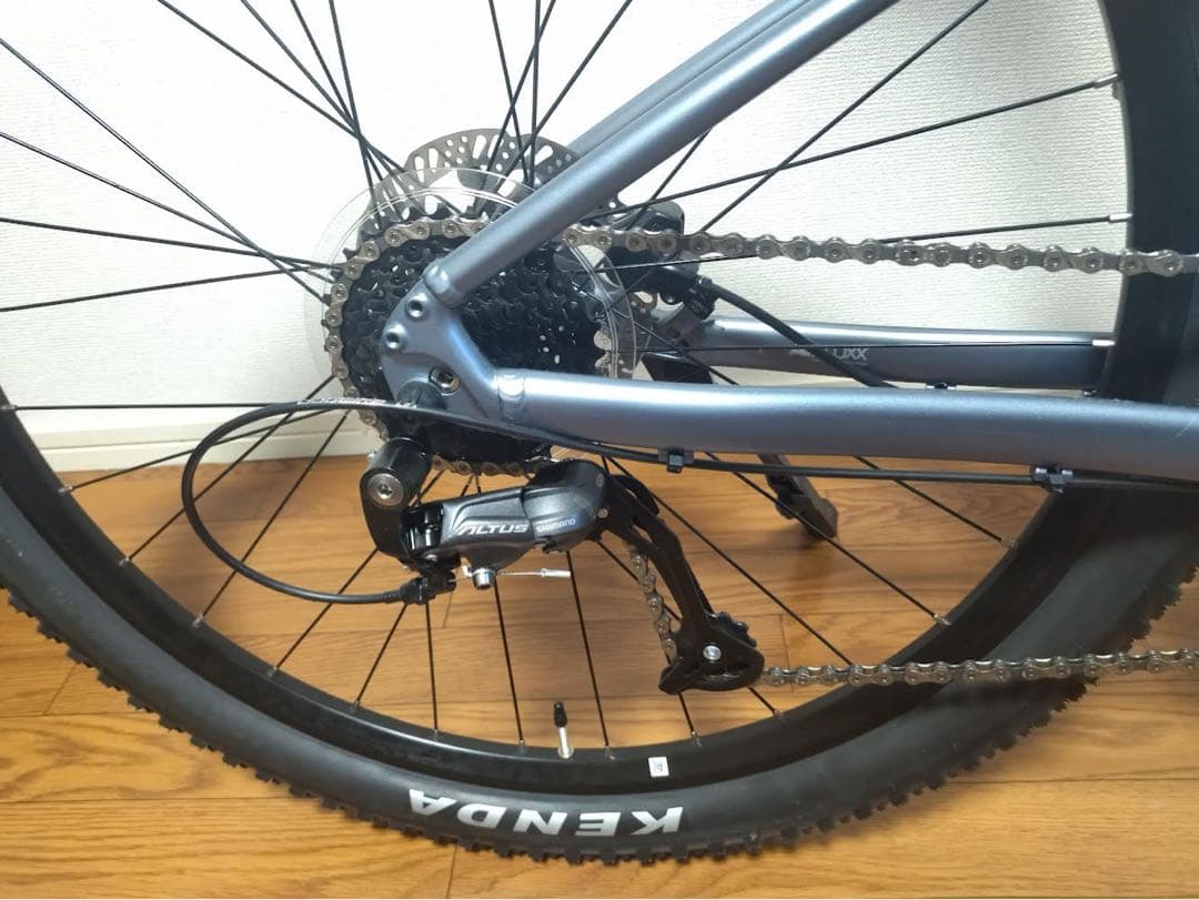 ジャイアントマウンテンバイク　TAIRON2 スタンド付