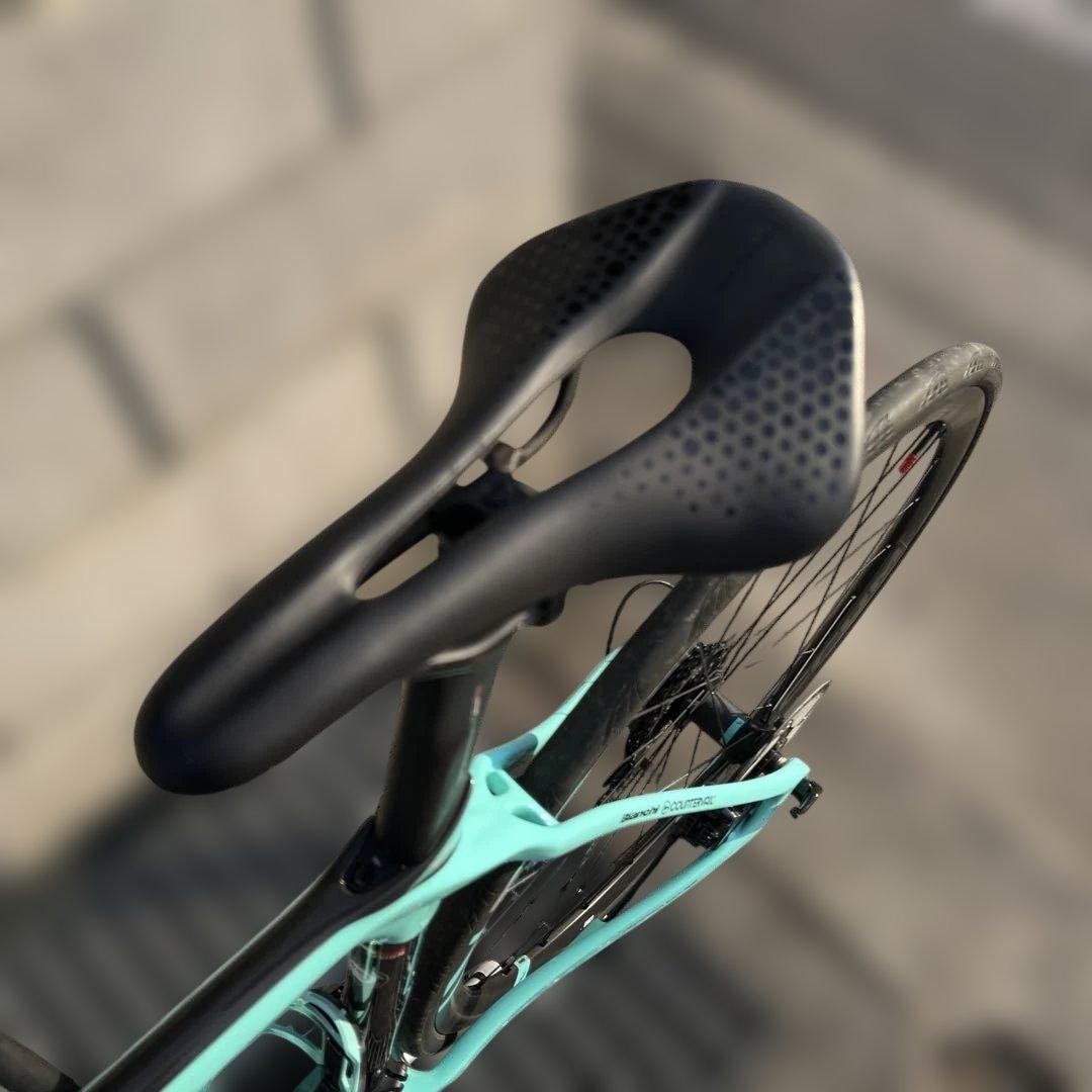 bianchi oltre xr3 disk 2020サイズ53